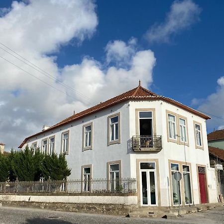 Casa Dos Caminhos De Santiago Bed & Breakfast Mosteiro  Eksteriør bilde